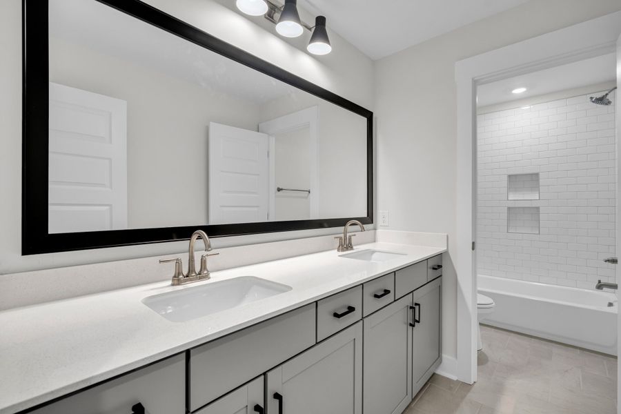 Furnished interior view inside a new home in Hewing Farms, Summerville (Image 15).