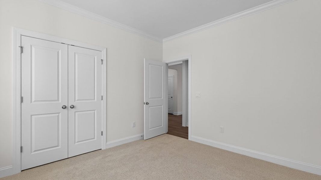 Spacious, unfurnished interior of a new home in The Estates Park, Apex (Image 27).