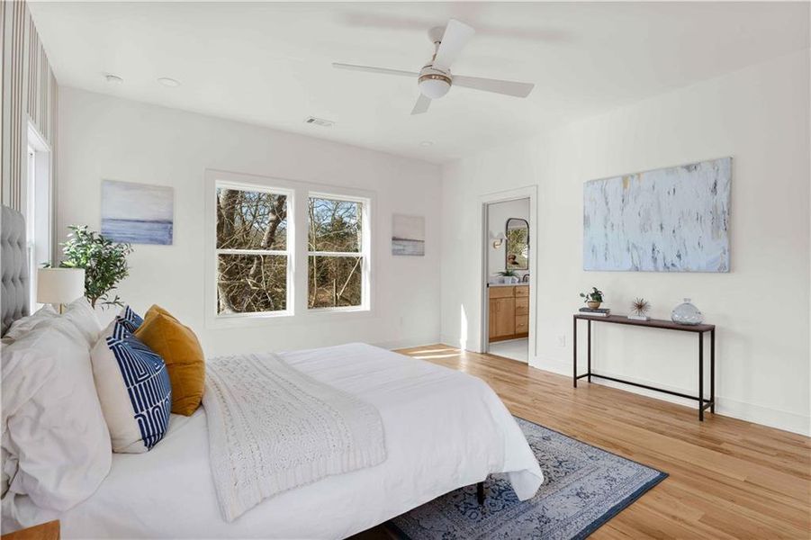 Furnished interior view inside a new home in , Atlanta (Image 30).