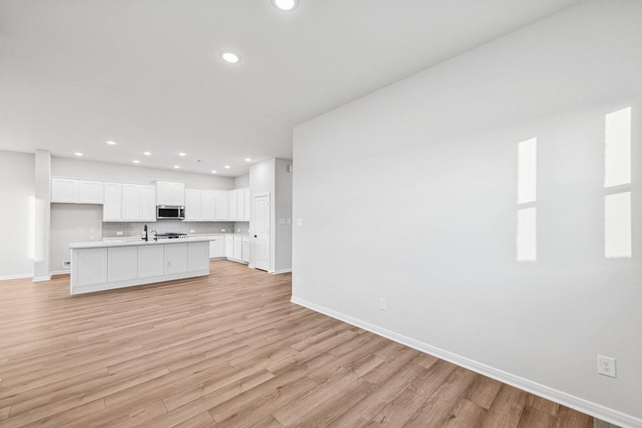 Spacious, unfurnished interior of a new home in Jubilee, Hockley (Image 13).