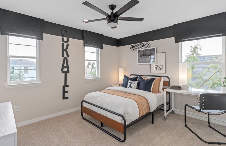 Representative furnished interior of a home built from the Imperial by Pulte Homes in Avera, Orlando (Image 13).