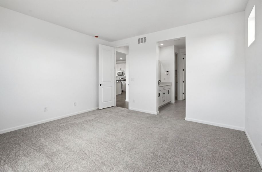 Spacious, unfurnished interior of a new home in The Town Collection at Independence, Elizabeth (Image 24). Spacious, unfurnished interior of a new home in The Town Collection at Independence, Elizabeth (Image 24).