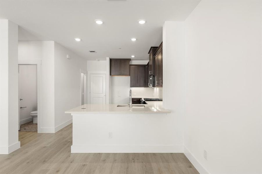 05. 2539 Huxley - Kitchen