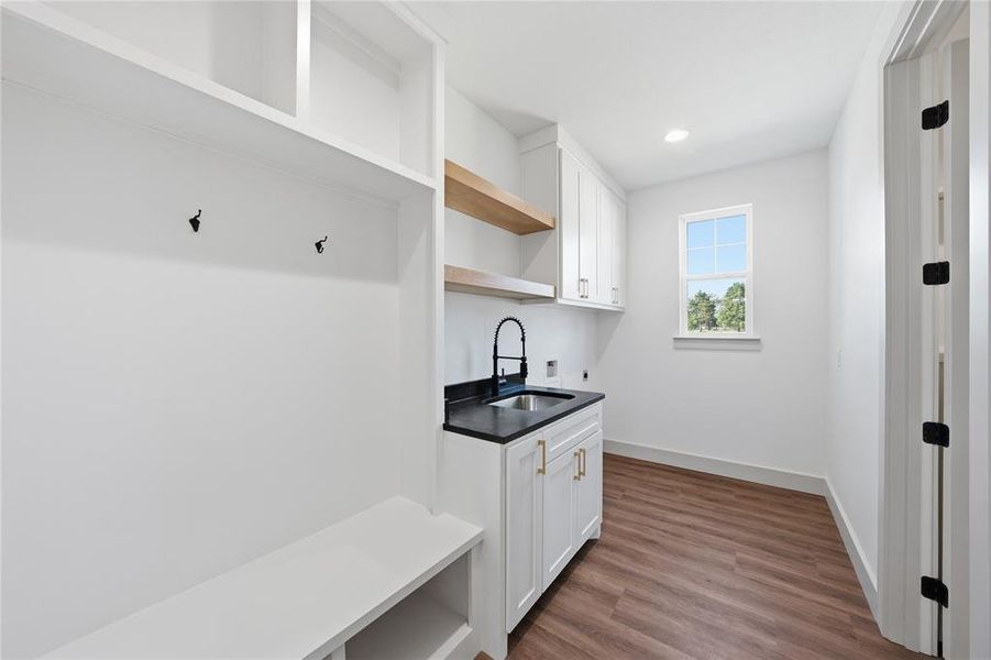 Furnished interior view inside a new home in , Mabank (Image 7). Furnished interior view inside a new home in , Mabank (Image 7).