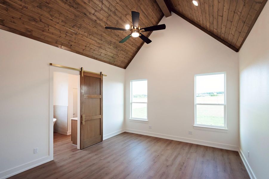 Spacious, unfurnished interior of a new home in , Salado (Image 21). Spacious, unfurnished interior of a new home in , Salado (Image 21).