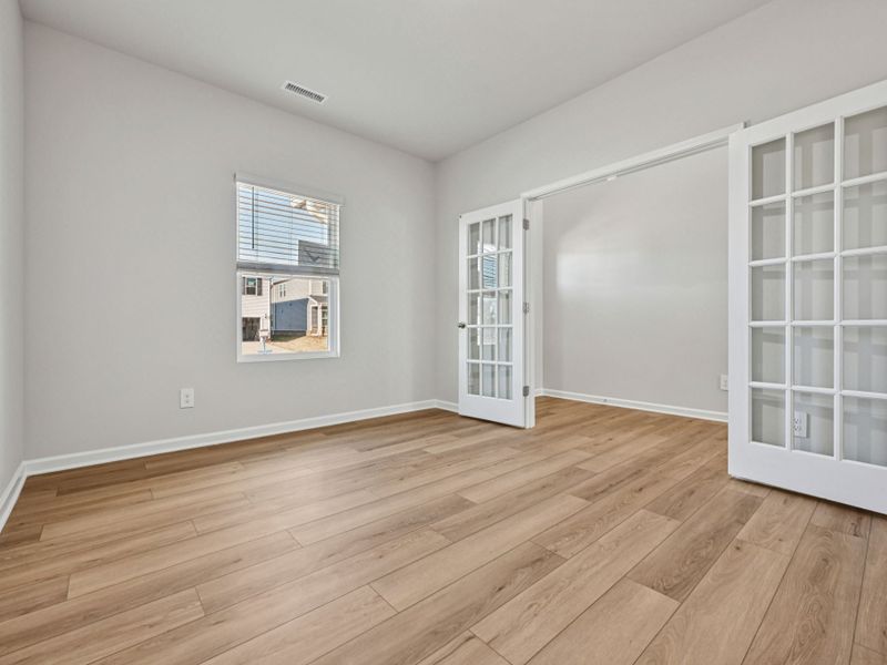 Spacious, unfurnished interior of a new home in Oak Manor - Signature Series, Garner (Image 11). Spacious, unfurnished interior of a new home in Oak Manor - Signature Series, Garner (Image 11).