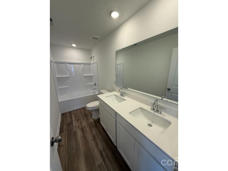 Secondary Bathroom Secondary Bathroom