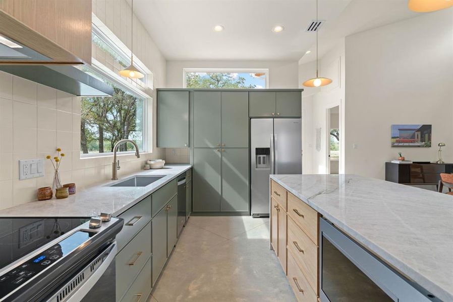 Furnished interior view inside a new home in , Bridgeport (Image 9).