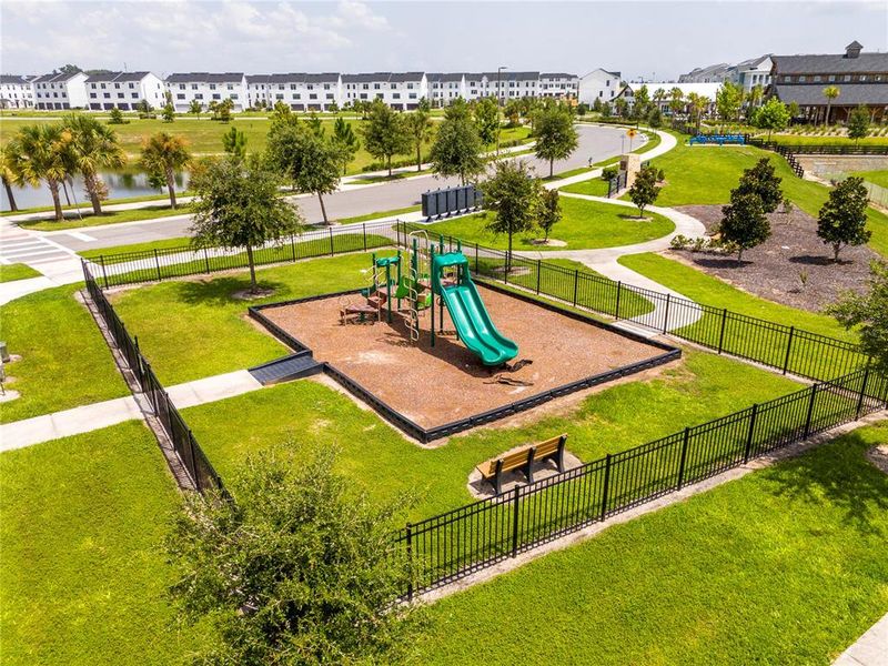 Community amenities in , Winter Garden (Image 59). Community amenities in , Winter Garden (Image 59).
