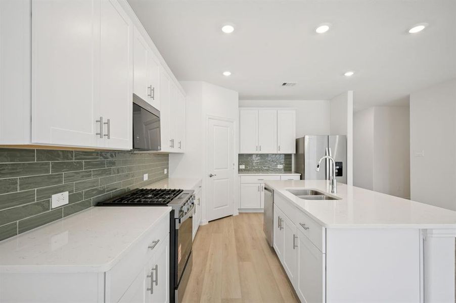 Photo is not of the actual home, but is an inspirational photo of builder’s model home and may depict options, furnishings, and/or decorator features that are not included.