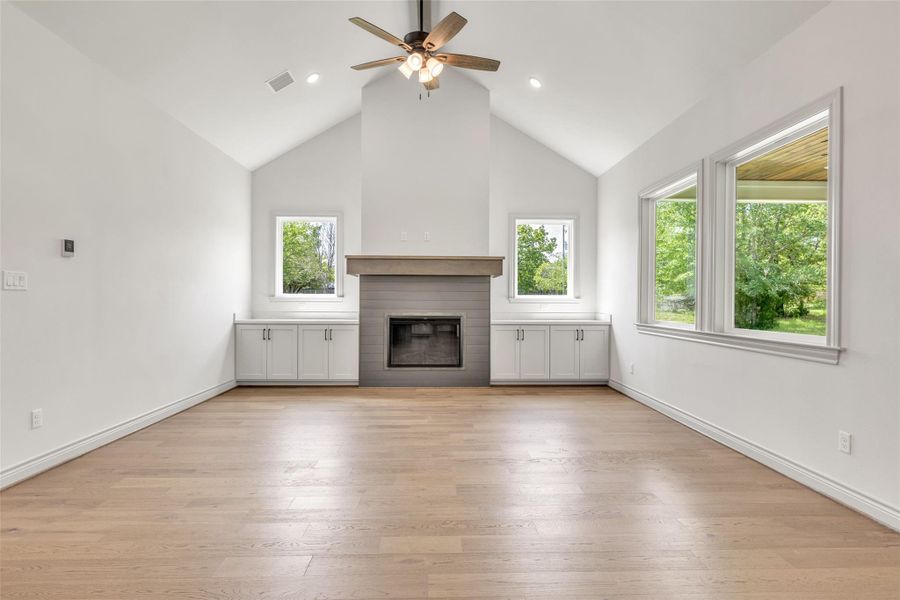 Spacious, unfurnished interior of a new home in , College Station (Image 43). Spacious, unfurnished interior of a new home in , College Station (Image 43).