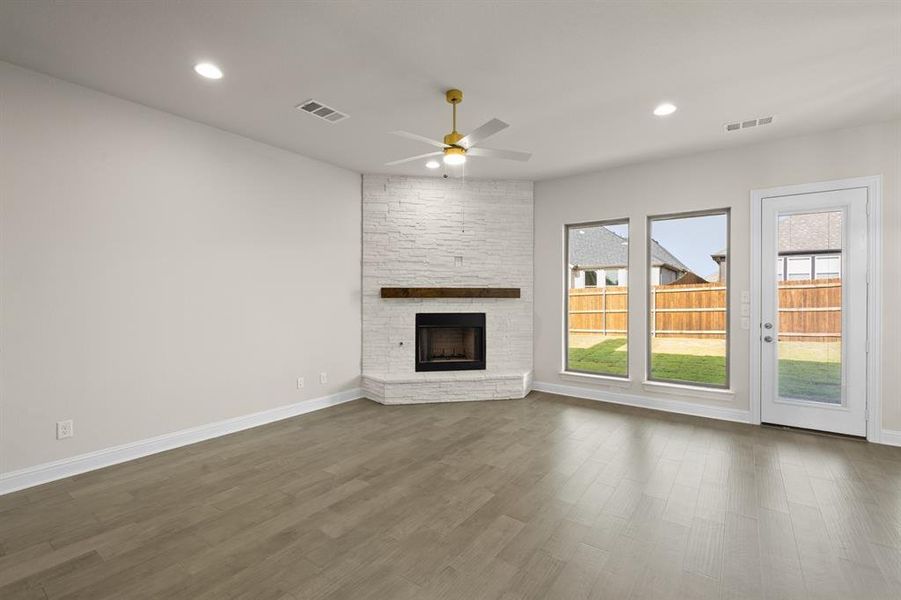 2608 Lila- Living Room 2608 Lila- Living Room