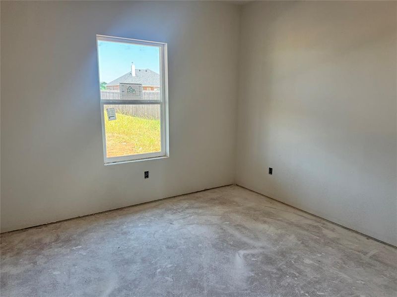 Spacious, unfurnished interior of a new home in , Tuscola (Image 11).