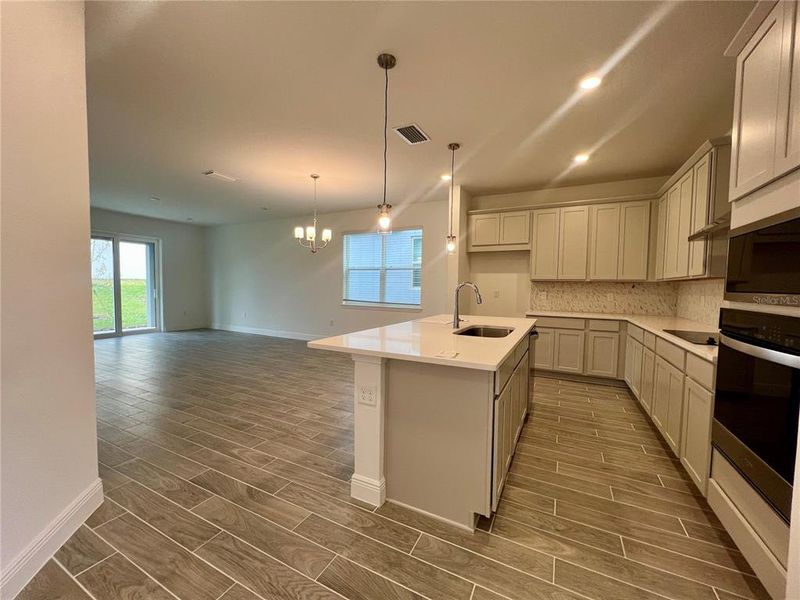 Furnished interior view inside a new home in Hills of Minneola, Minneola (Image 7). Furnished interior view inside a new home in Hills of Minneola, Minneola (Image 7).