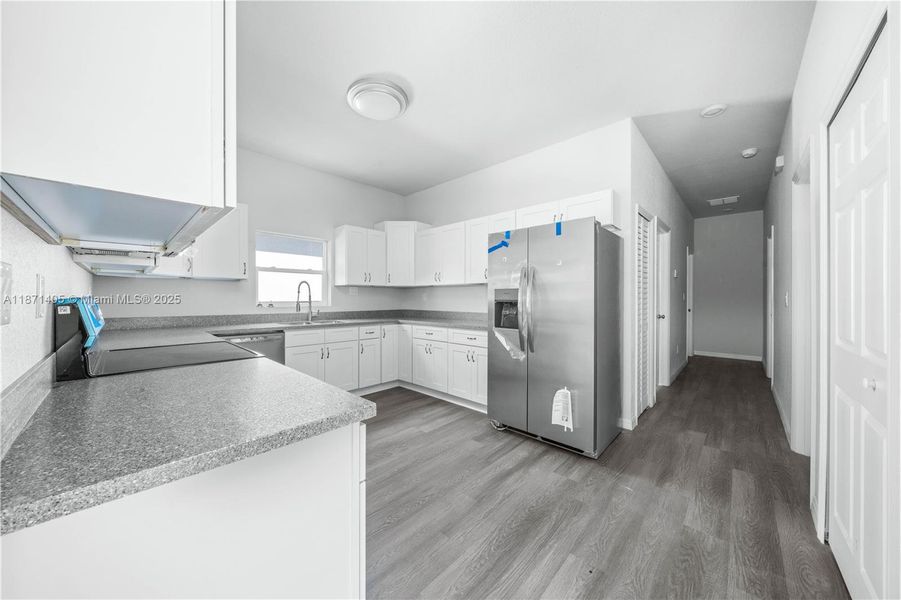 Image 35 of a home in . Image 35 of a home in .