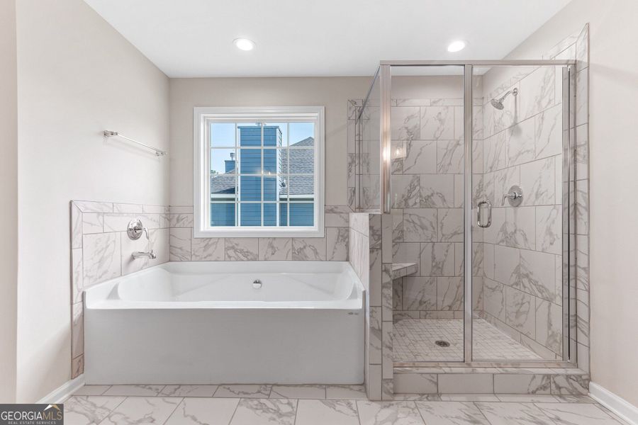 Furnished interior view inside a new home in Juliette Crossing, Forsyth (Image 12).