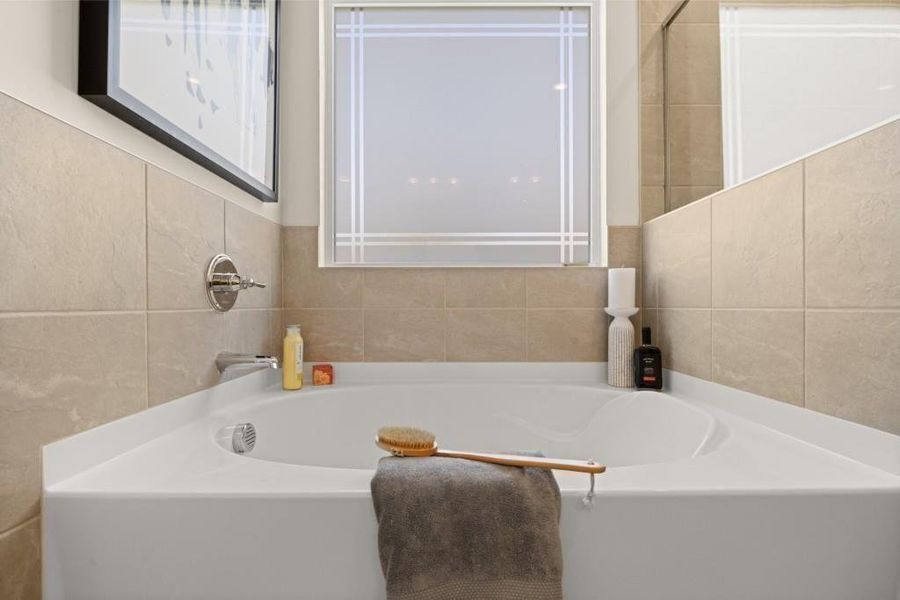 Close-up of interior finishes inside a home in Allen Manor, Hoschton (Image 17).