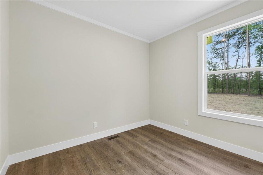 Spacious, unfurnished interior of a new home in , Walterboro (Image 30).
