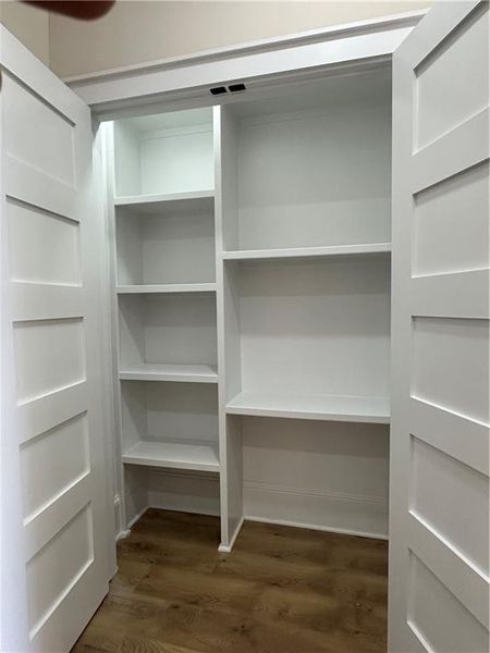 Image 32 of a home in .