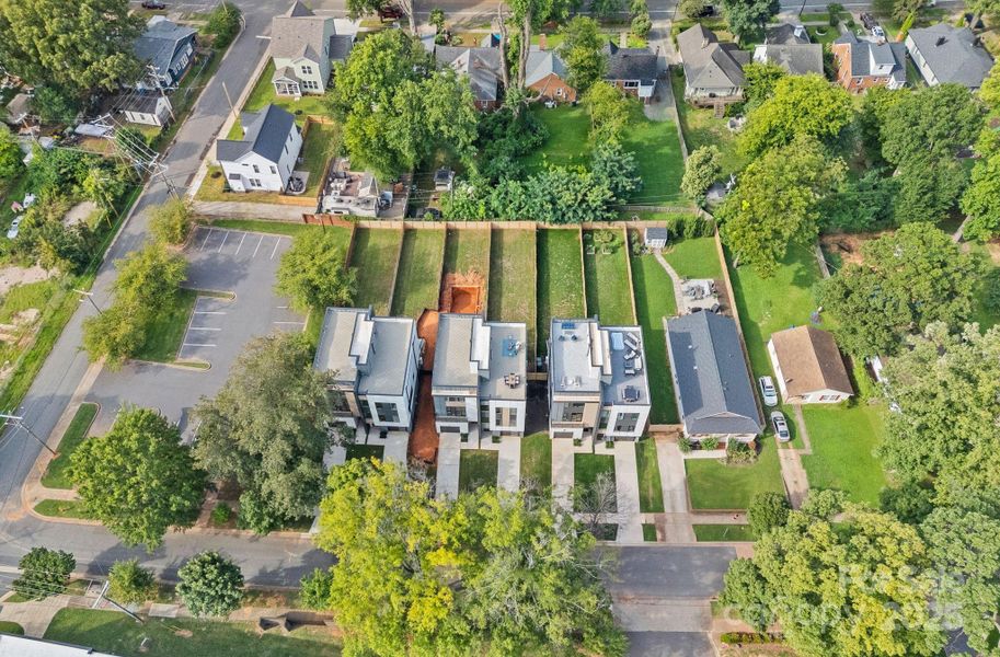 Image 37 of a home in .