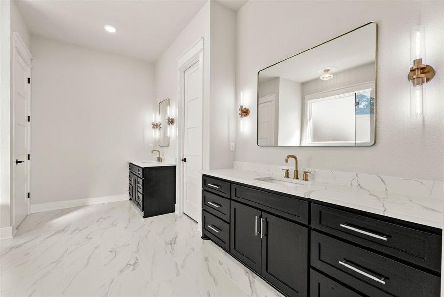 Furnished interior view inside a new home in , Chandler (Image 5).