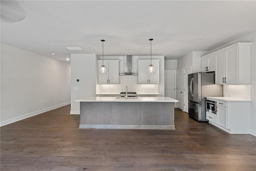 Image 29 of a home in .