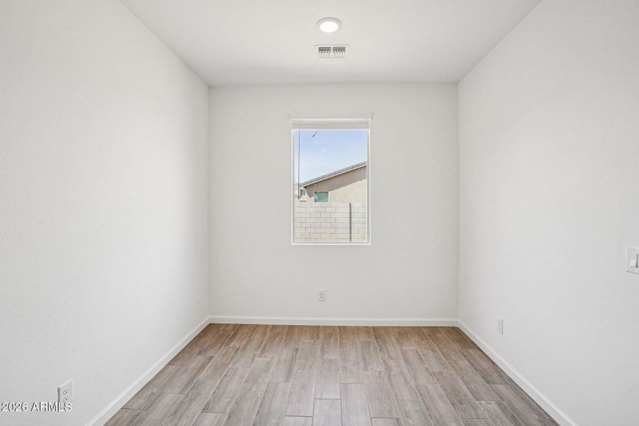 25-web-or-mls-W Kenner Dr-S1004-025