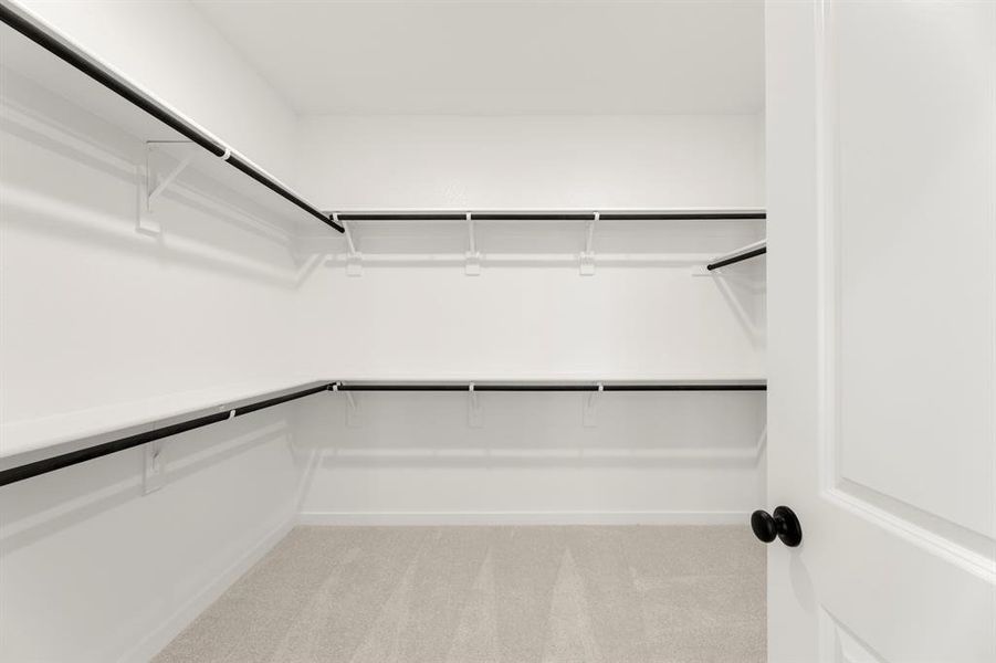 16. 1907 Boston - Closet 16. 1907 Boston - Closet