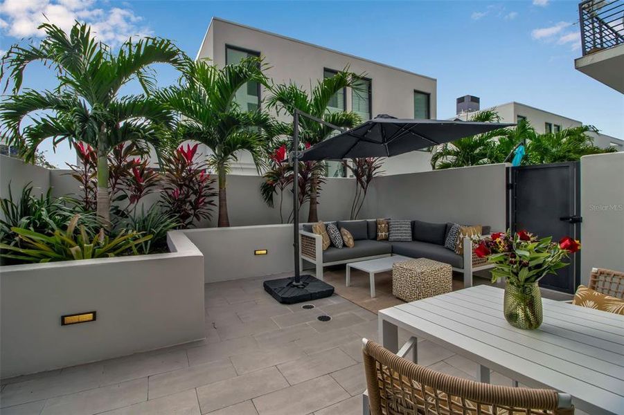 Exterior details and patio area of a home in , Sarasota (Image 1). Exterior details and patio area of a home in , Sarasota (Image 1).
