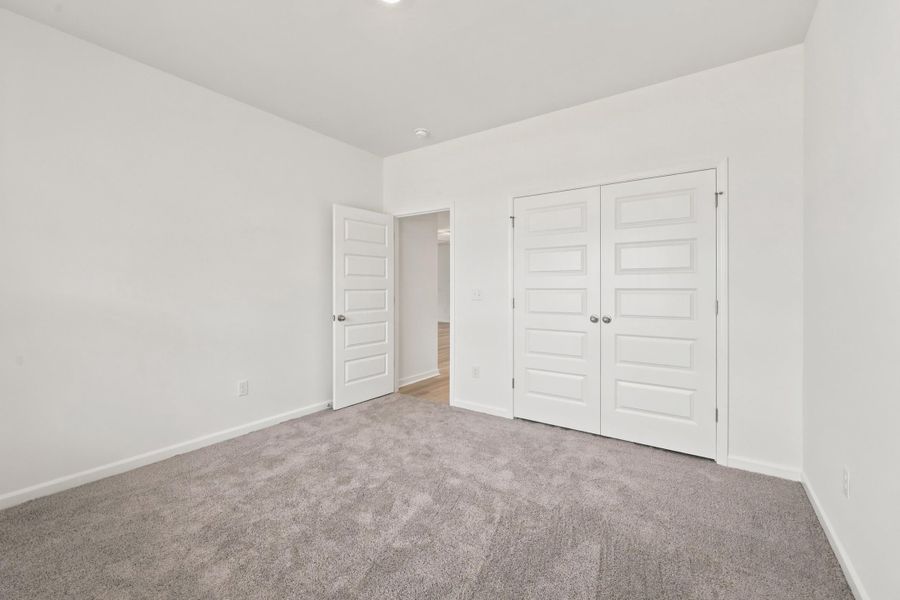 Spacious, unfurnished interior of a new home in Oak Grove, Conway (Image 22).