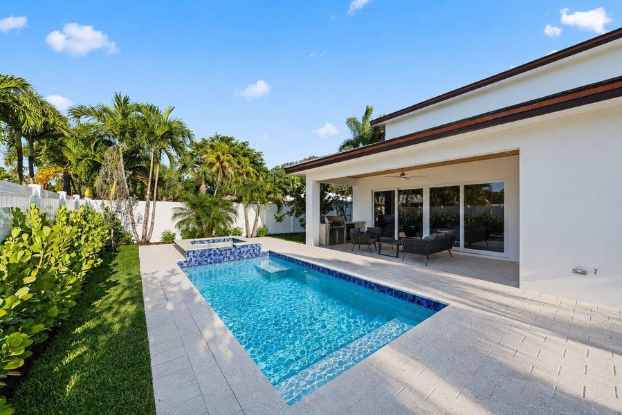 309 Claremont Lane - 33.jpg-SMALL 309 Claremont Lane - 33.jpg-SMALL