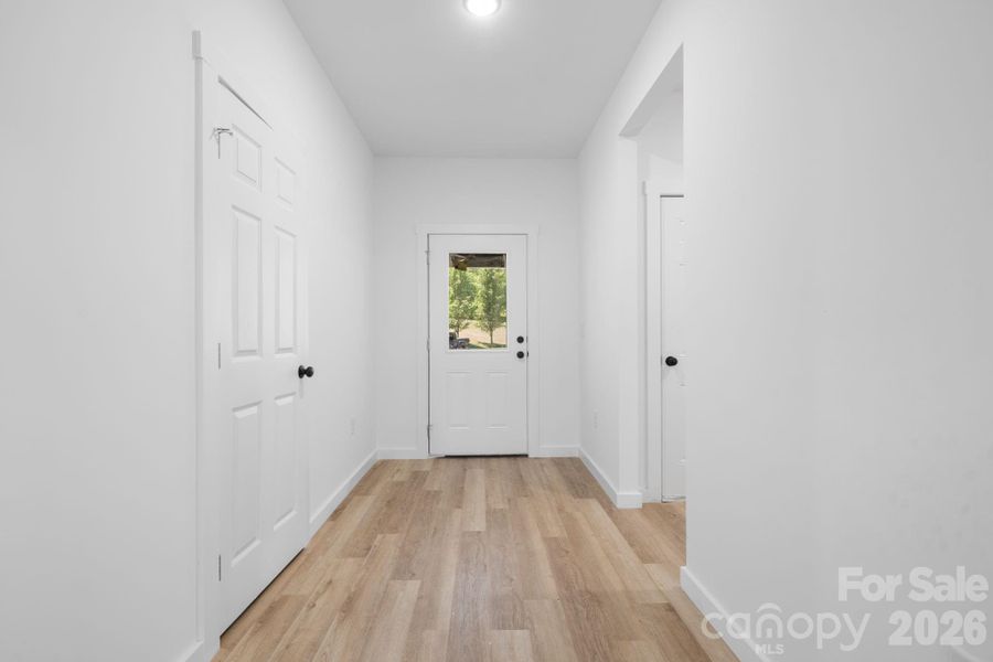 Spacious, unfurnished interior of a new home in , Taylorsville (Image 28).