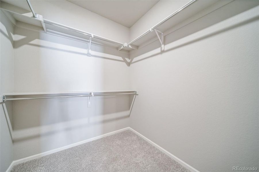 Spacious, unfurnished interior of a new home in The Reserve, Aurora (Image 18).