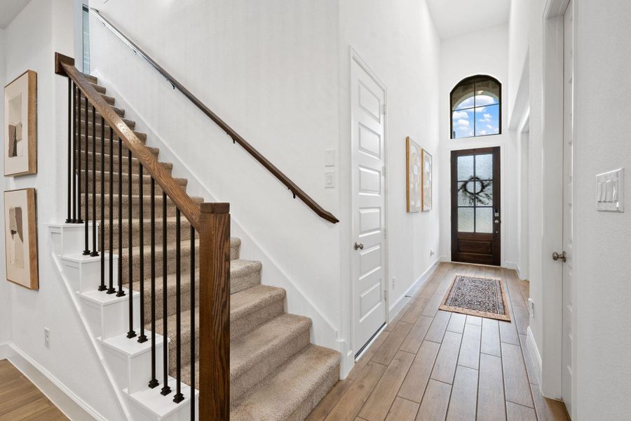 Spacious, unfurnished interior of a new home in The Highlands, Porter (Image 20).