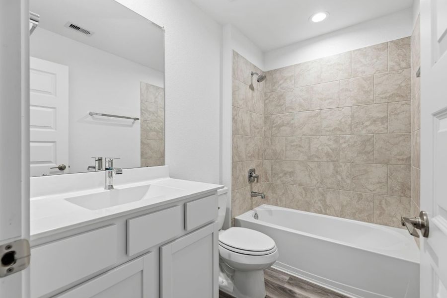 Furnished interior view inside a new home in , Fulshear (Image 10).