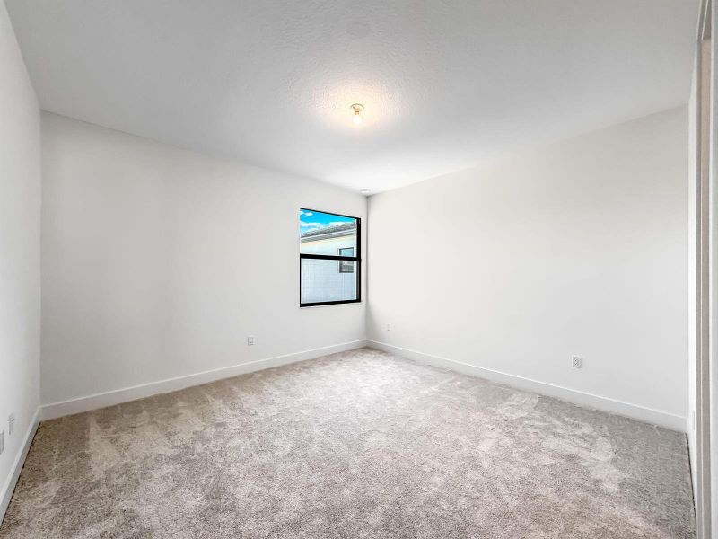 73-web-or-mls-JOY06640
