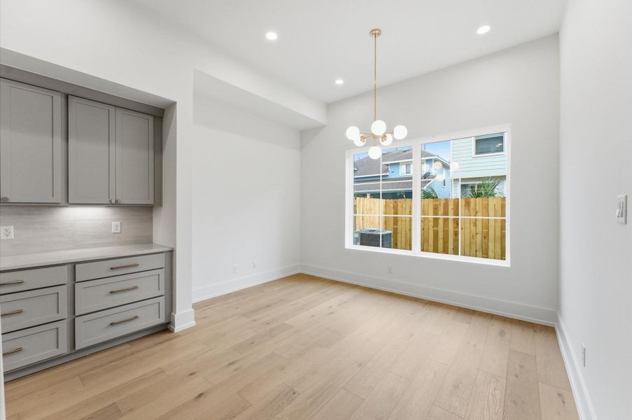 Dining area adjacent to the kitchen.