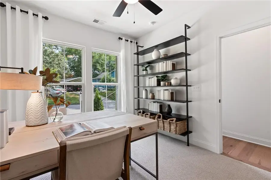 Furnished interior view inside a new home in 1871 Hollywood, Atlanta (Image 11).