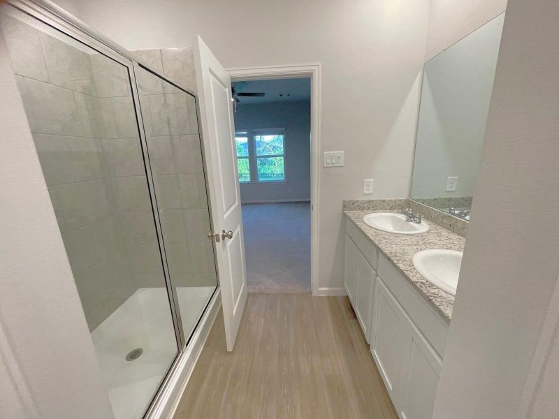 Image 9 of a home in Lakes at Black Oak. Image 9 of a home in Lakes at Black Oak.