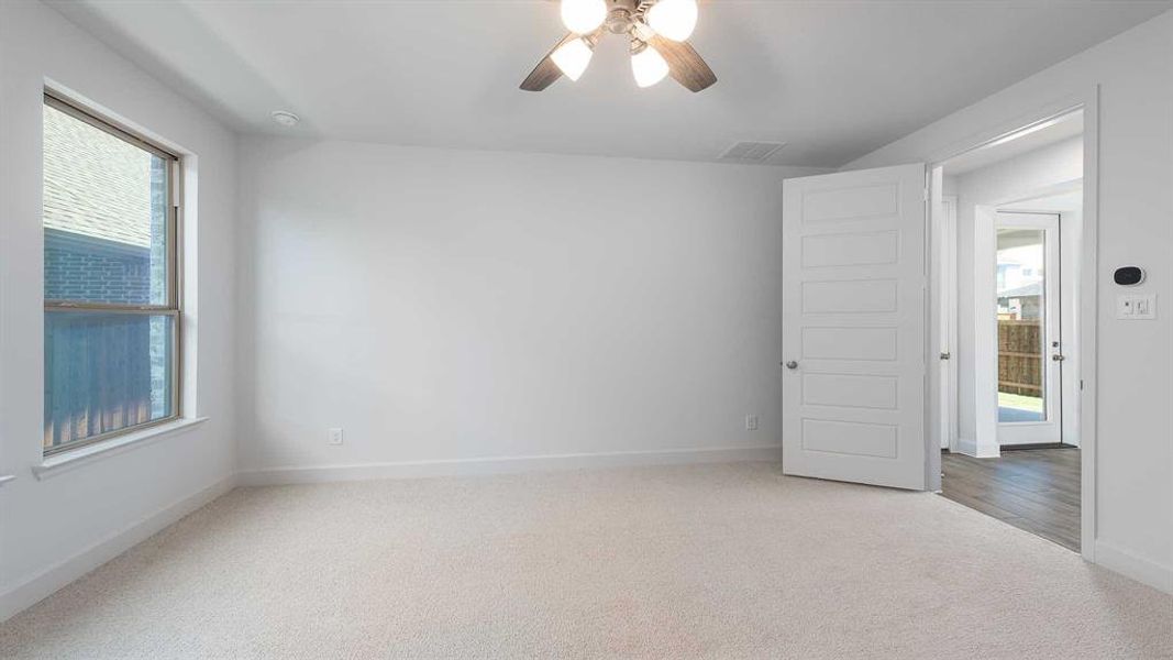 Spacious, unfurnished interior of a new home in The Parks At Wilson Creek 40', Celina (Image 20). Spacious, unfurnished interior of a new home in The Parks At Wilson Creek 40', Celina (Image 20).