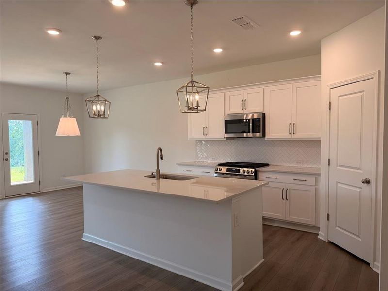 Furnished interior view inside a new home in Creekside, Dawsonville (Image 15).