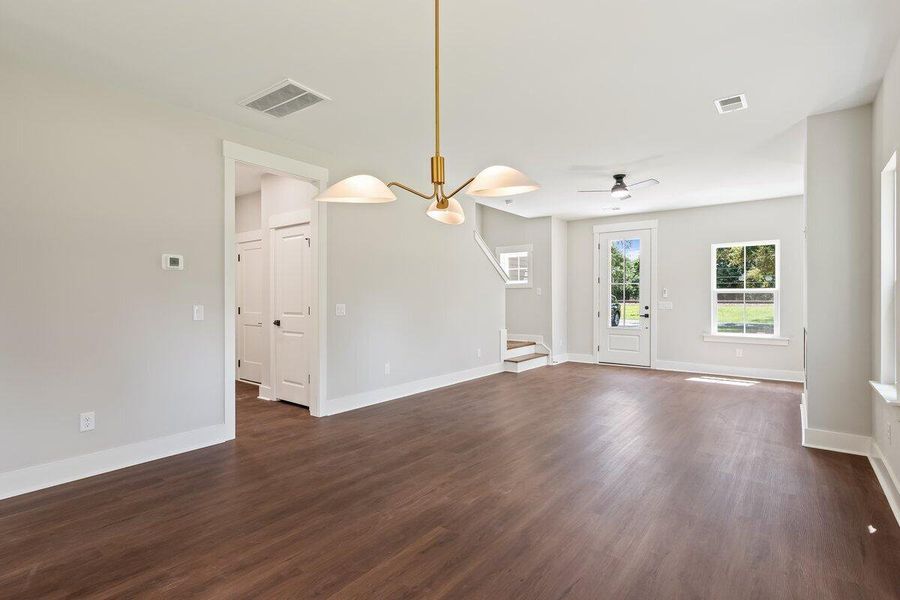 Spacious, unfurnished interior of a new home in , Ravenel (Image 18).