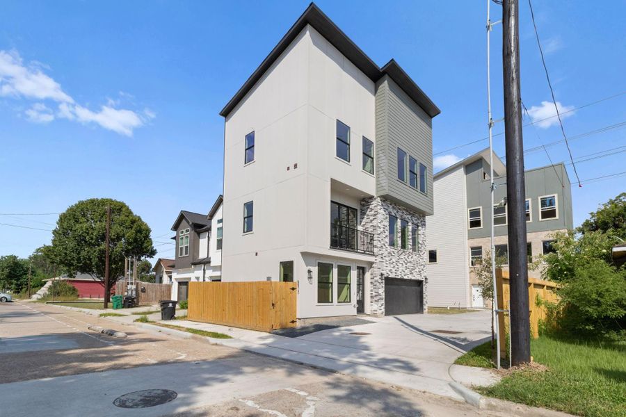 Image 35 of a home in . Image 35 of a home in .