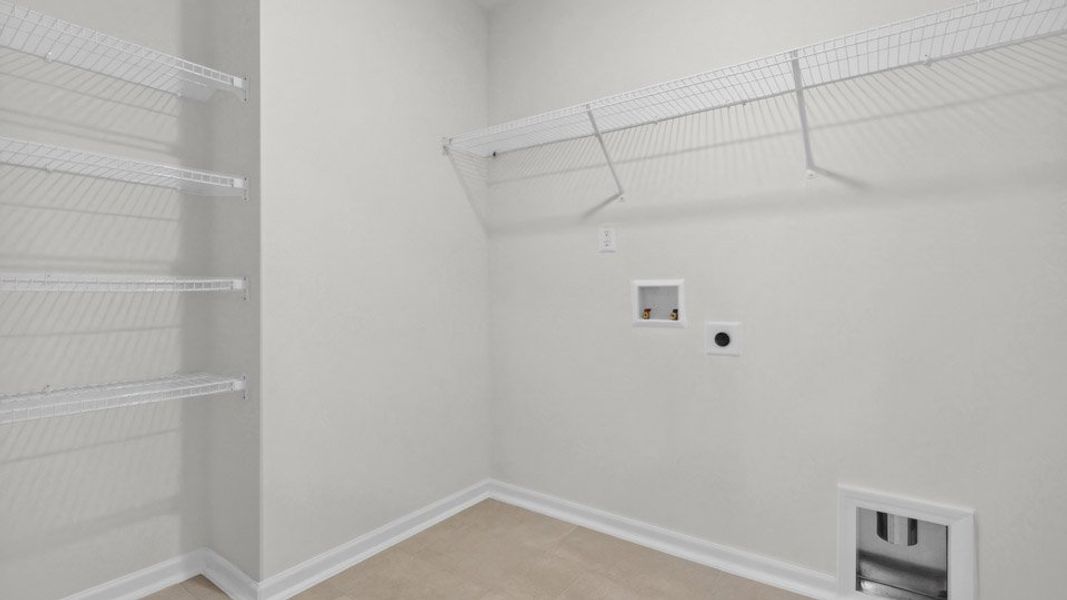 Spacious, unfurnished interior of a new home in Madden West, Fuquay Varina (Image 29).
