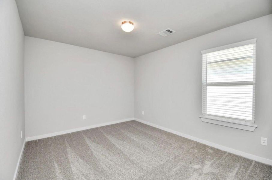 Spacious, unfurnished interior of a new home in Telge Ranch, Cypress (Image 24).