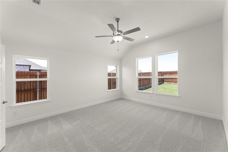 Spacious, unfurnished interior of a new home in Heartland, Heartland (Image 27).