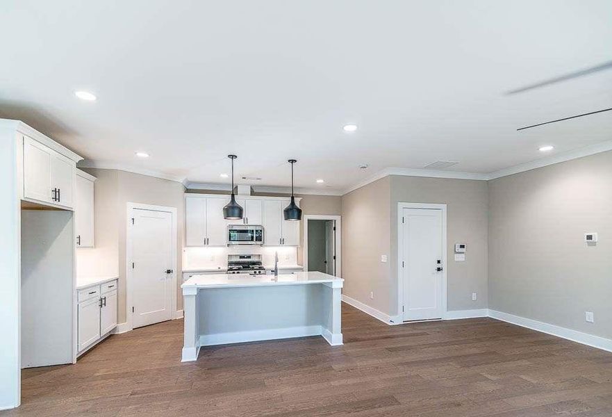 Image 31 of a home in Creekside.