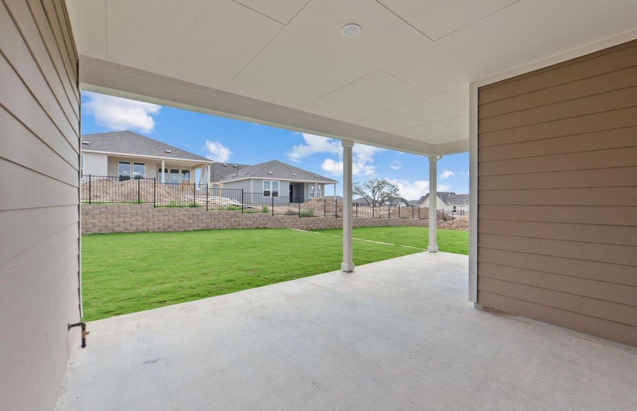 Exterior details and patio area of a home in Sun City Texas, Georgetown (Image 27).