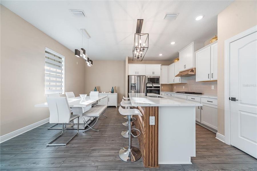 Furnished interior view inside a new home in Reunion Village, Kissimmee (Image 28).