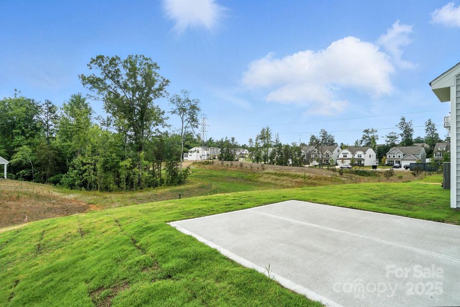 Image 48 of a home in Hampton Woods.